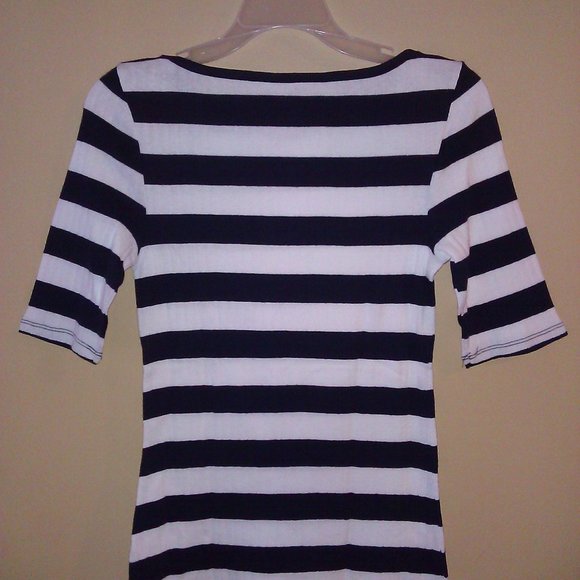 Old Navy white & Blue stripe 3/4 sleeve shirt S - Picture 4 of 7